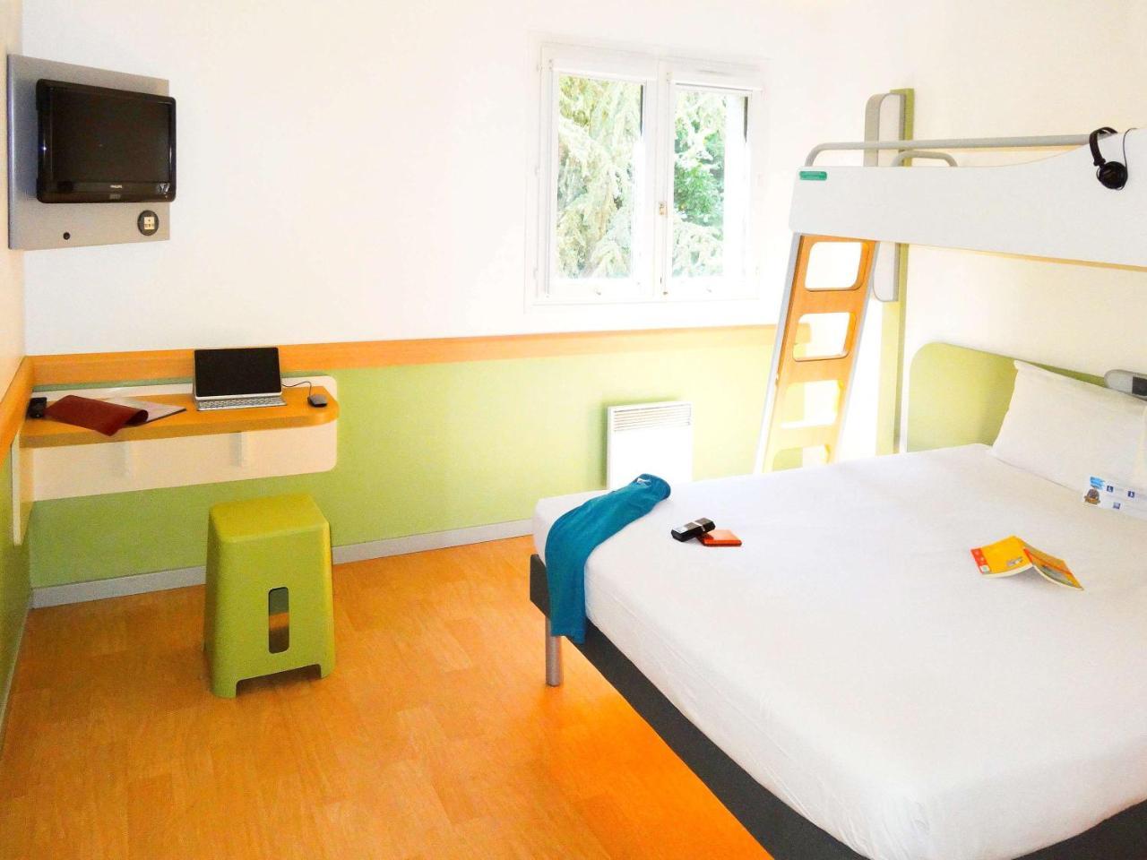 Ibis Budget Marne La Vallee Saint-Thibault-des-Vignes Exterior foto